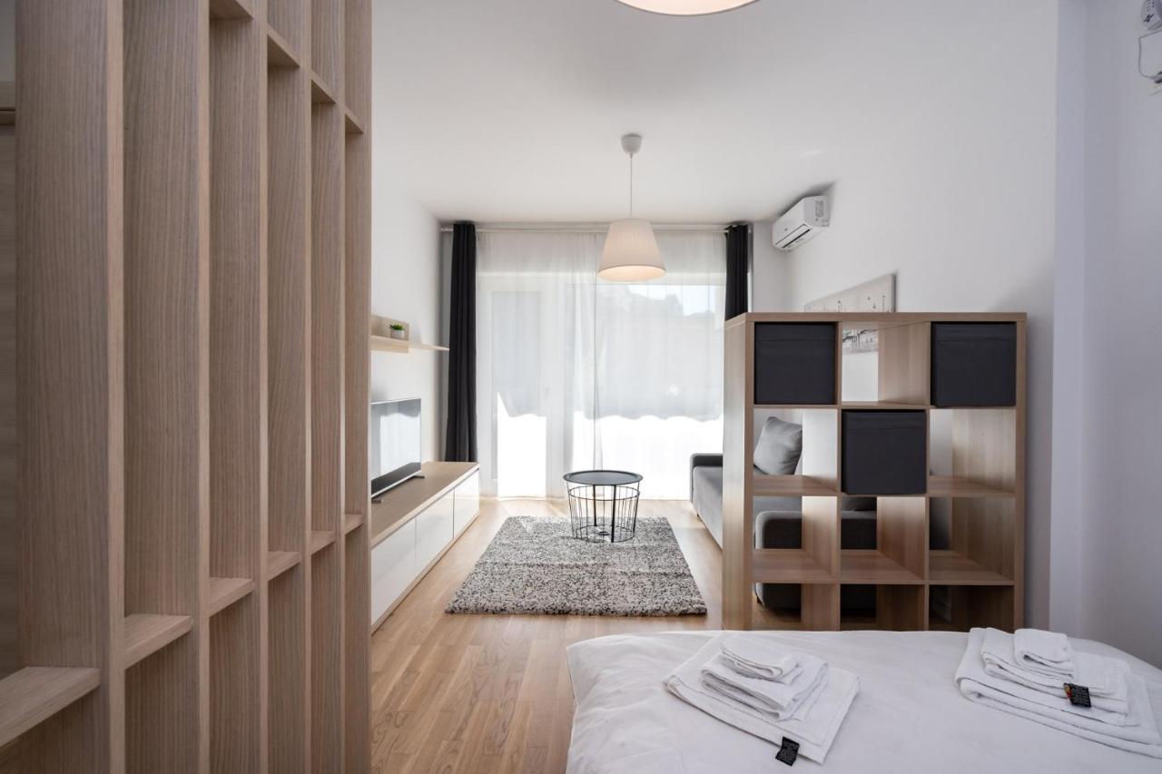 Zen Studios - Central Escape With Parking Bucharest Exterior photo
