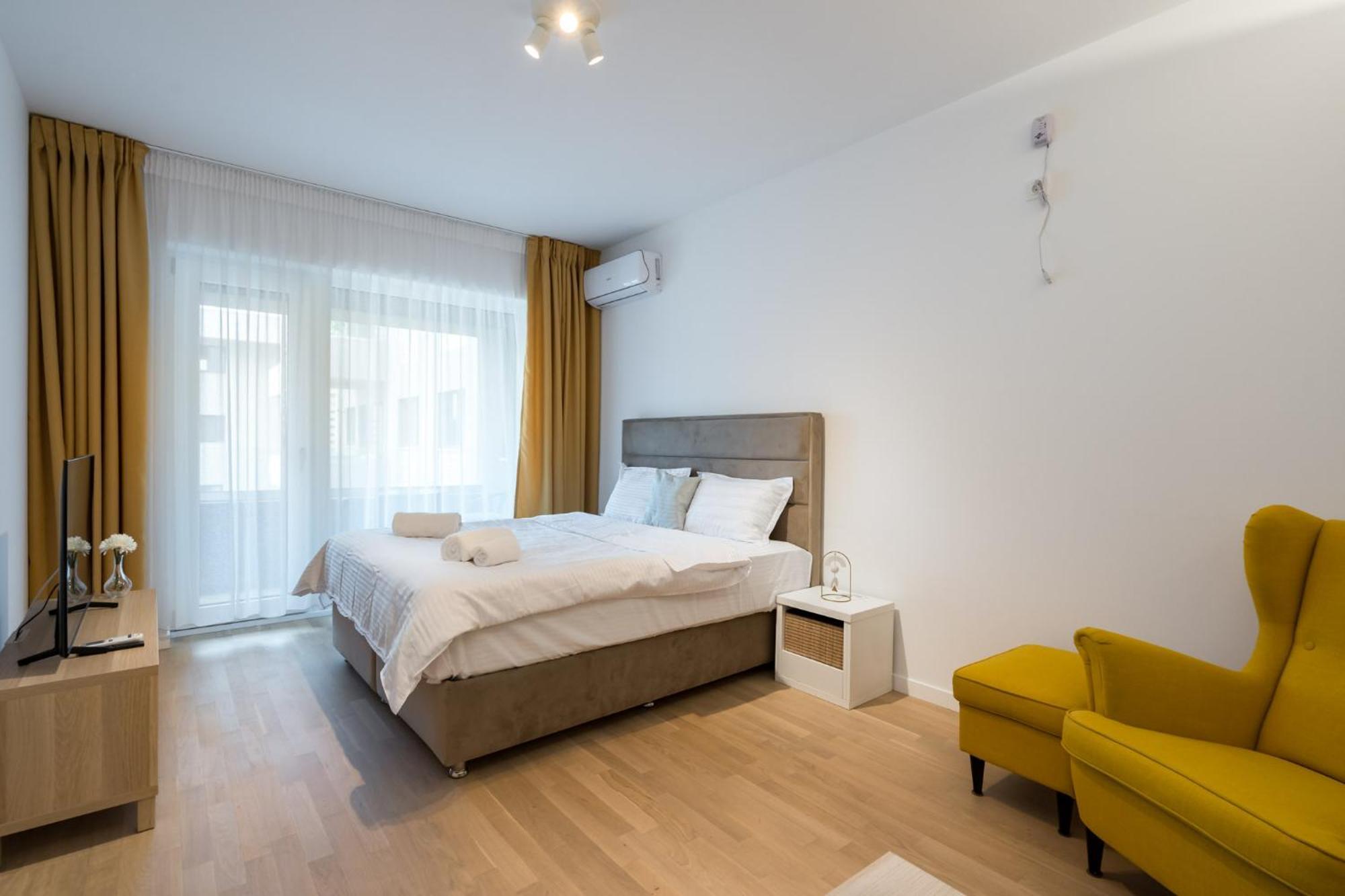 Zen Studios - Central Escape With Parking Bucharest Exterior photo