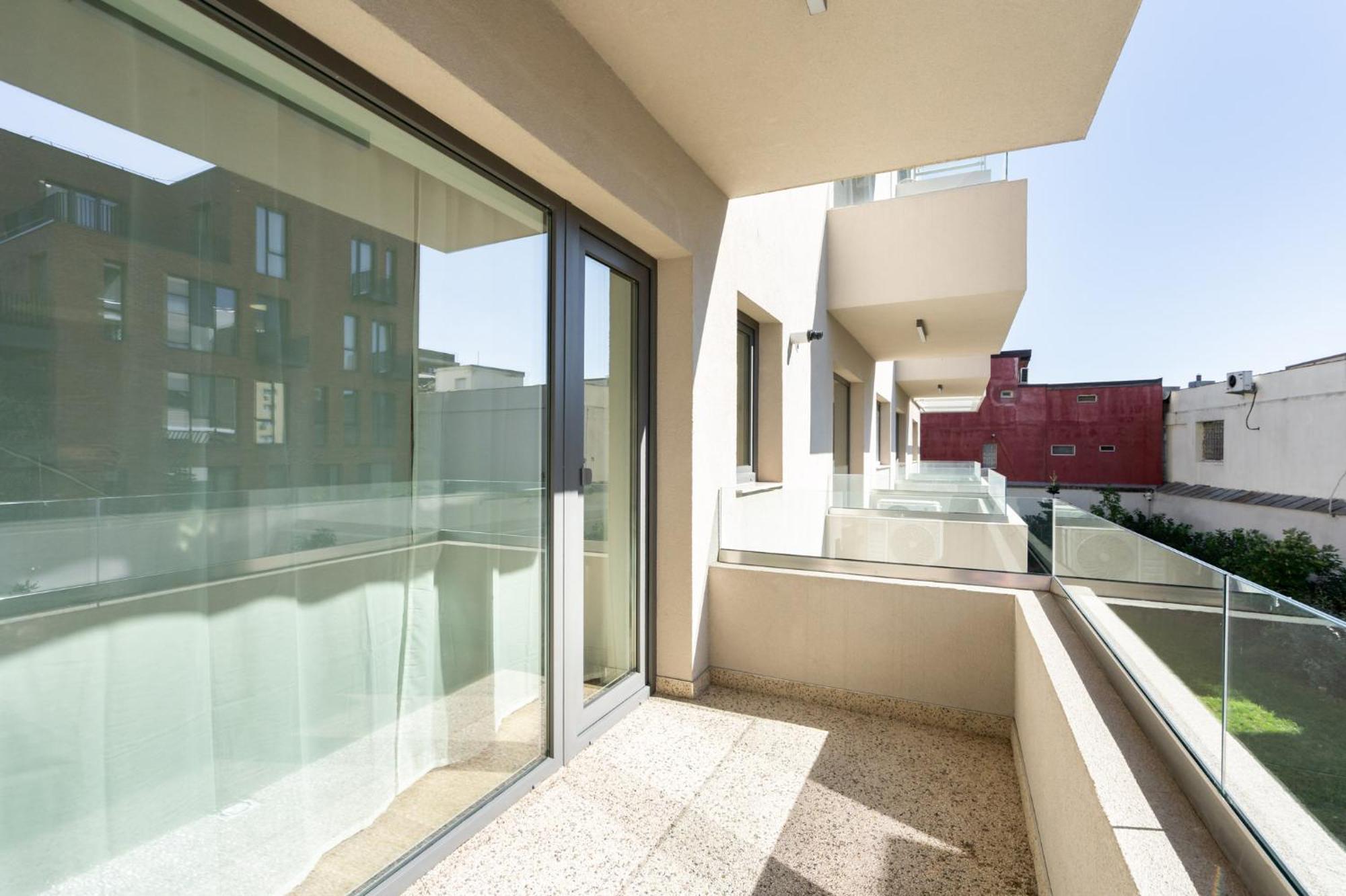 Zen Studios - Central Escape With Parking Bucharest Exterior photo